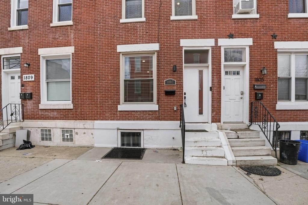 1807 Wylie Street - Photo 1