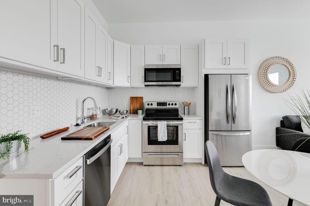 2201 Washington Avenue - Photo 15