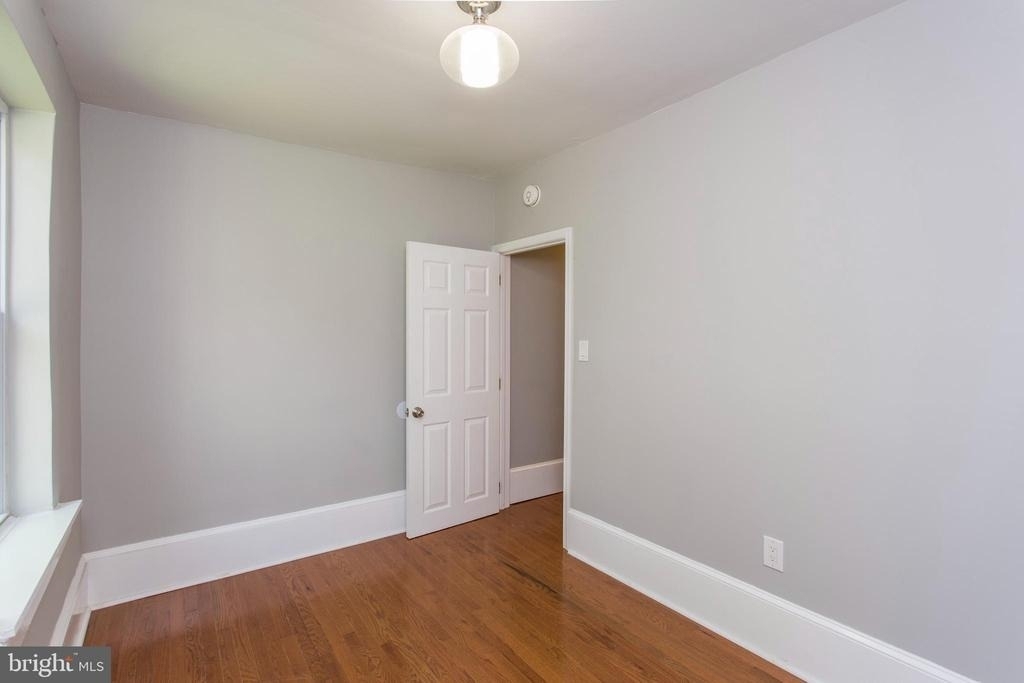 721 S 19th Street - Photo 5
