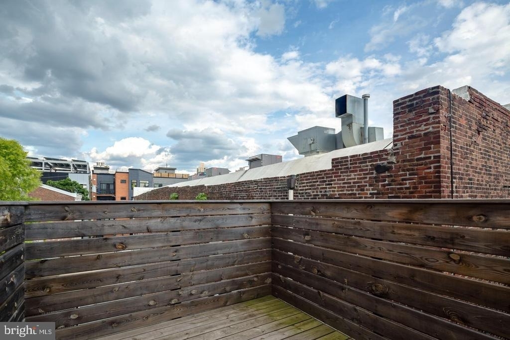 927 N 2nd Street - Photo 5