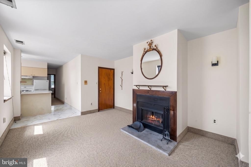 507 Catharine Street - Photo 4