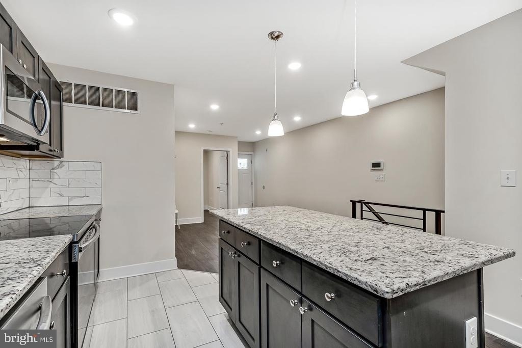 1848 N 19th Street - Photo 4