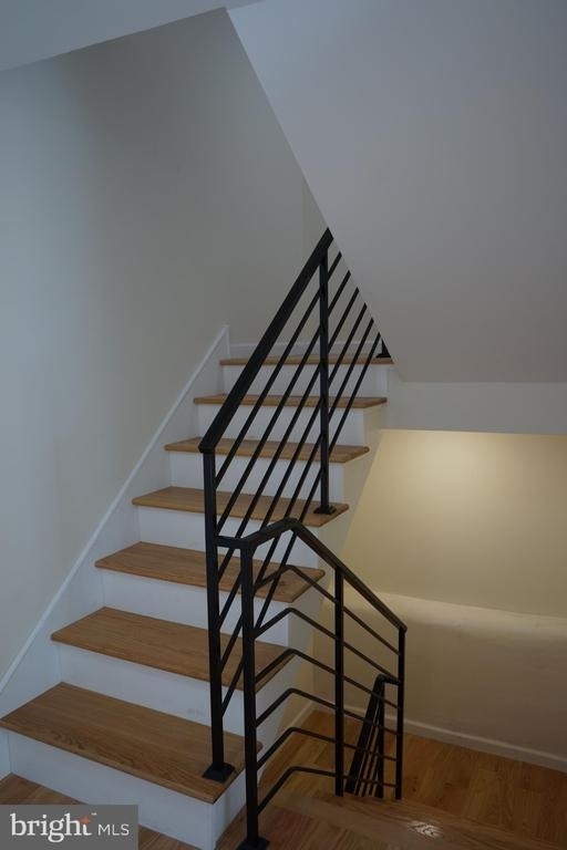 135 Gay Street - Photo 4