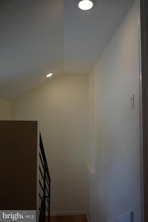 135 Gay Street - Photo 20