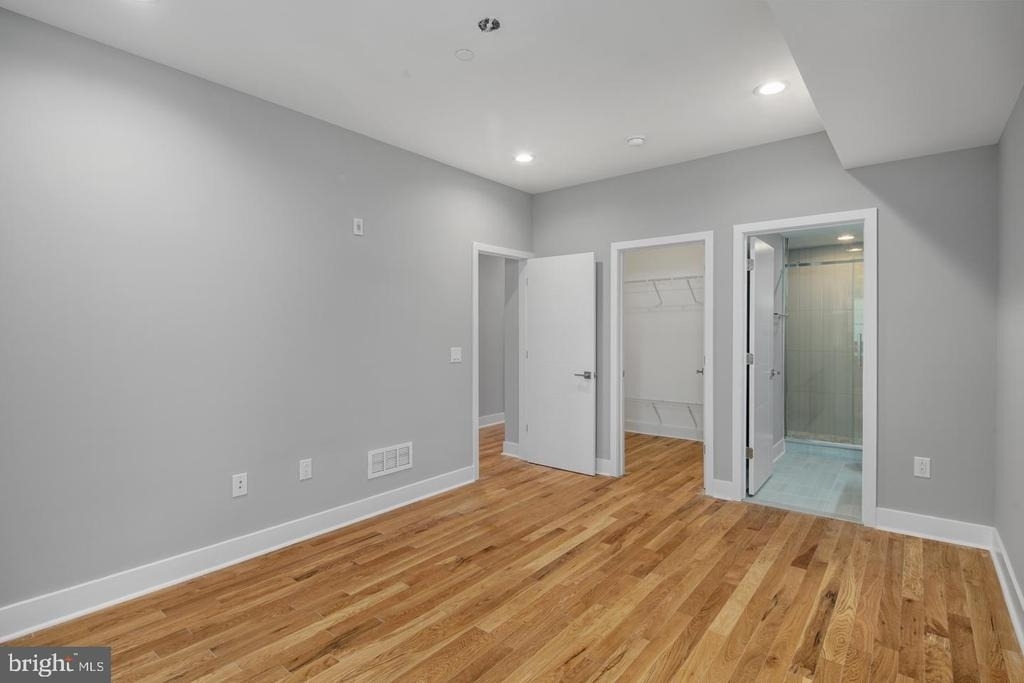 1634 Cambridge Street - Photo 5