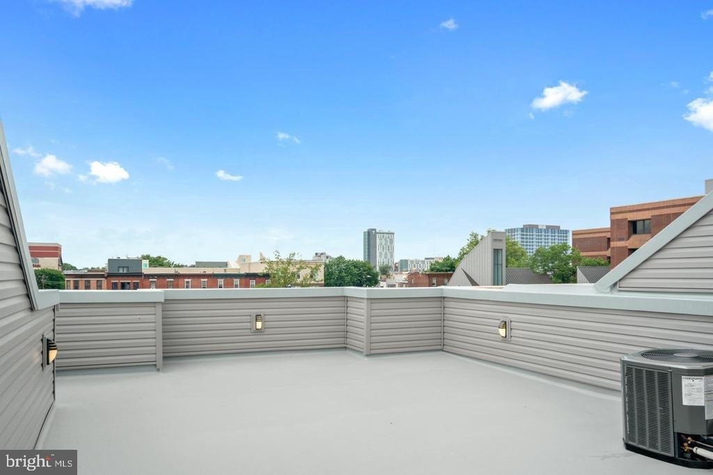1634 Cambridge Street - Photo 13