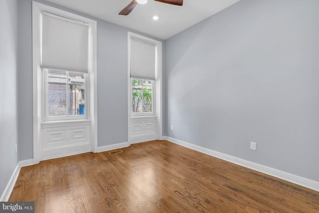 1522 Mount Vernon Street - Photo 18