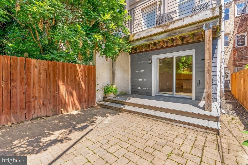 1522 Mount Vernon Street - Photo 14