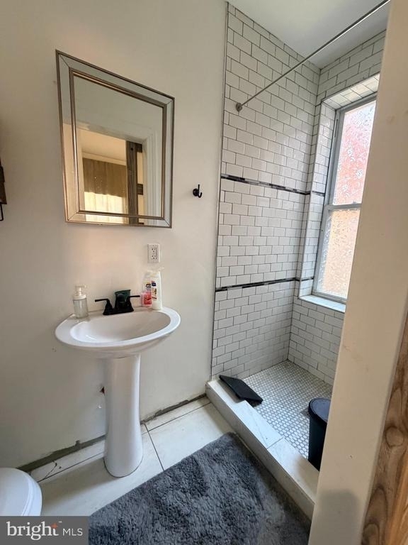 617 E Locust Avenue - Photo 6