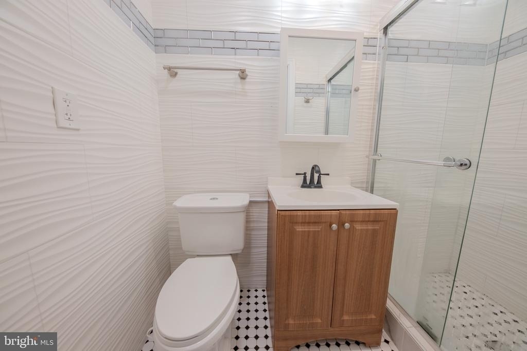 2059 E Ontario Street - Photo 18