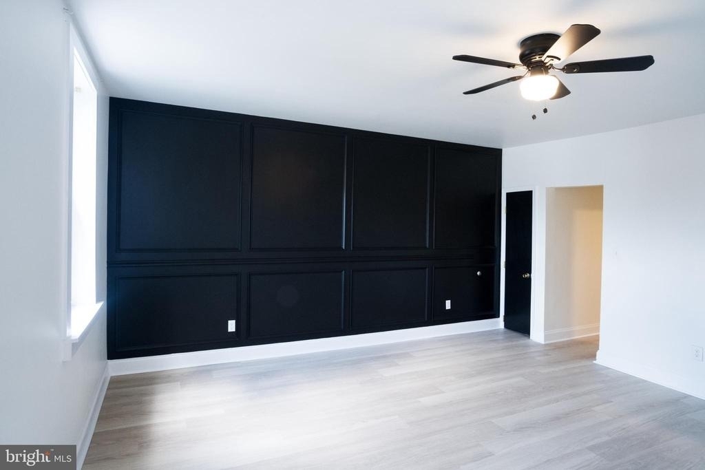 1221 Randolph Street - Photo 0