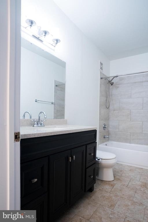 1221 Randolph Street - Photo 6