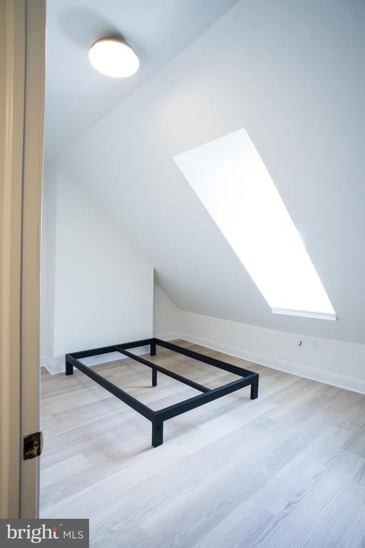1221 Randolph Street - Photo 19