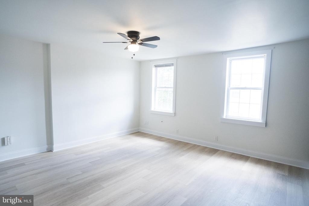1221 Randolph Street - Photo 1