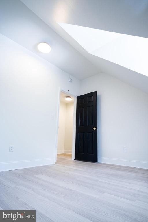 1221 Randolph Street - Photo 18