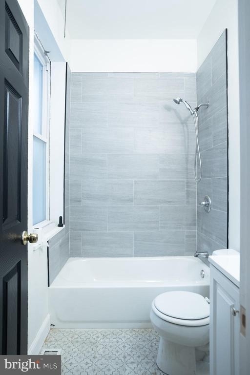 1221 Randolph Street - Photo 6