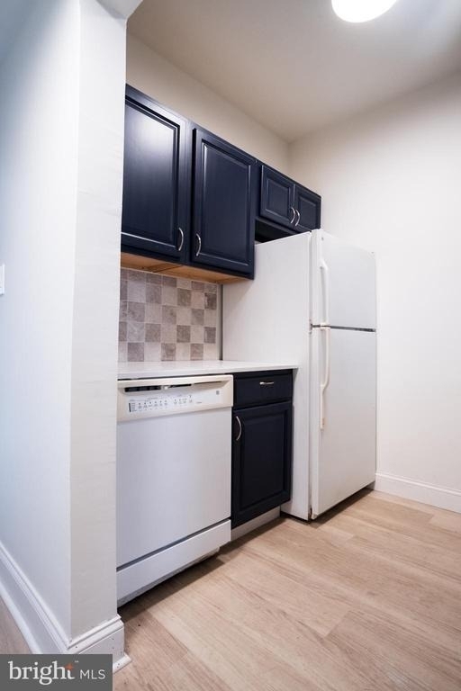 1221 Randolph Street - Photo 3