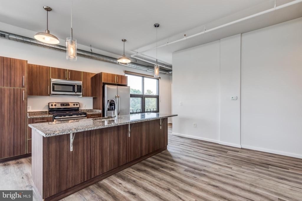 4800 Brown Street - Photo 3