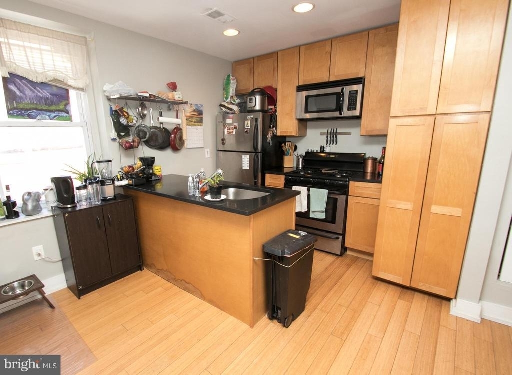 2351 Christian Street - Photo 7