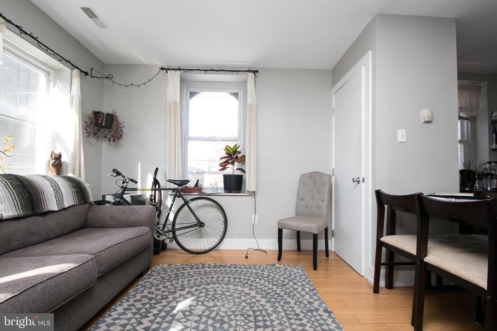 2351 Christian Street - Photo 4