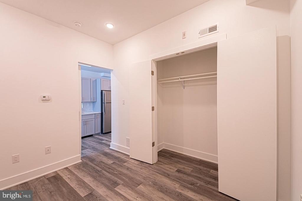 1245 Ridge Avenue - Photo 8
