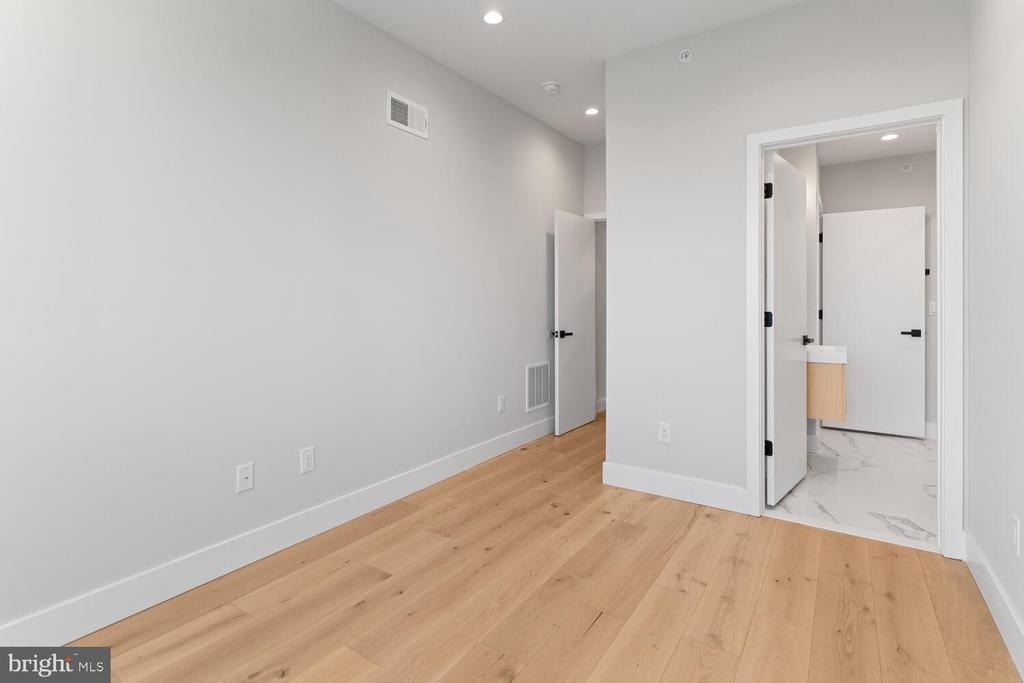 713 S 58th Street - Photo 17