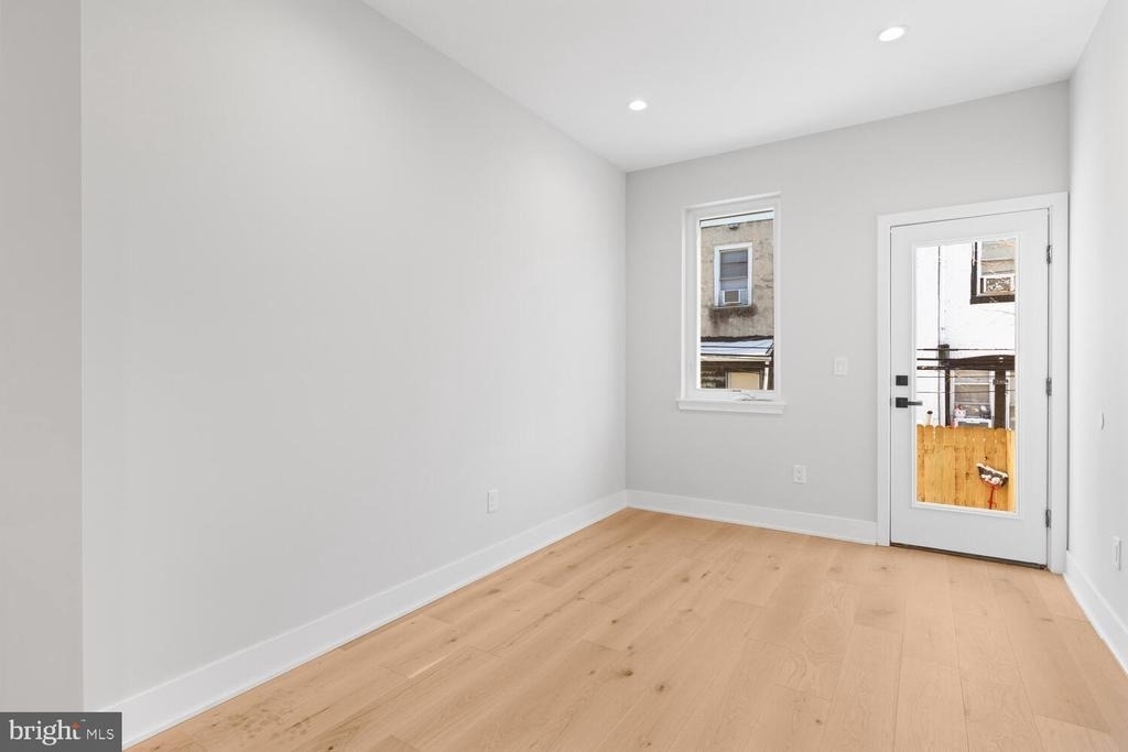 713 S 58th Street - Photo 6