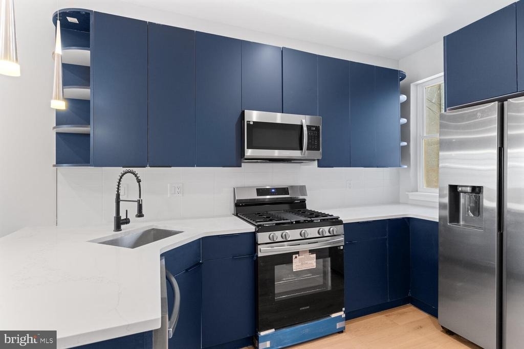 713 S 58th Street - Photo 5