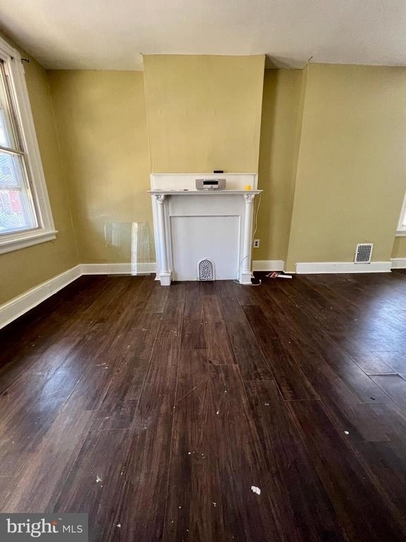 1500 N Frazier Street - Photo 2