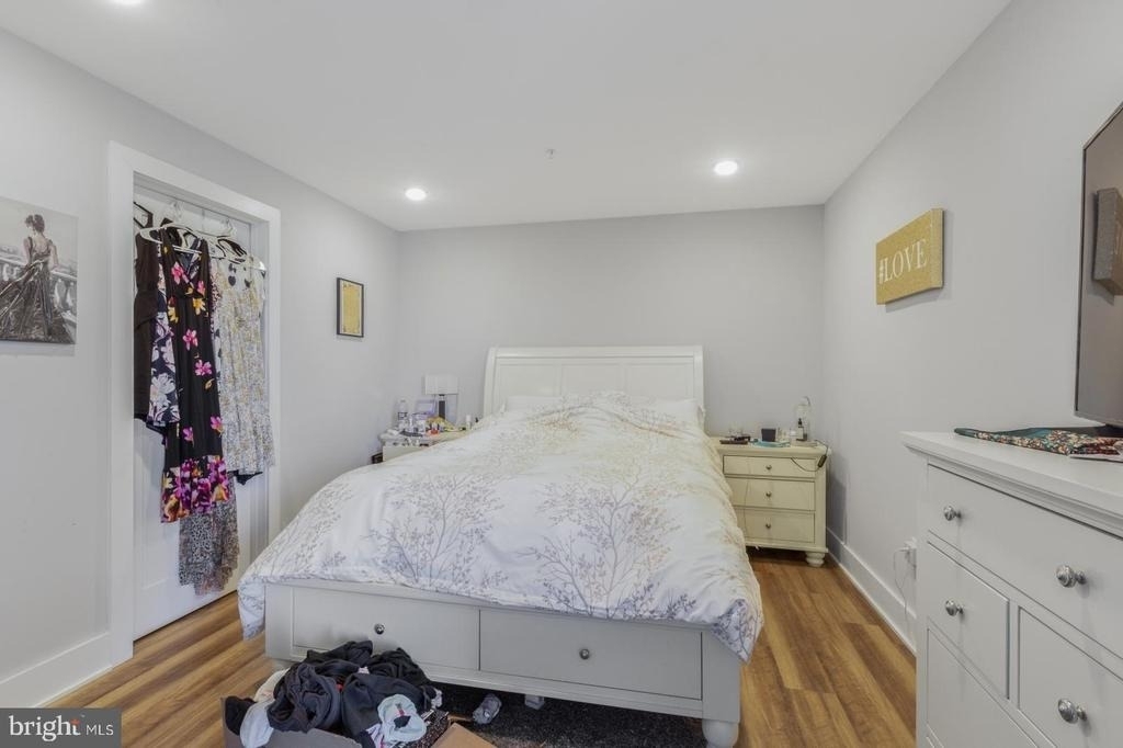 3965 Lancaster Avenue - Photo 10