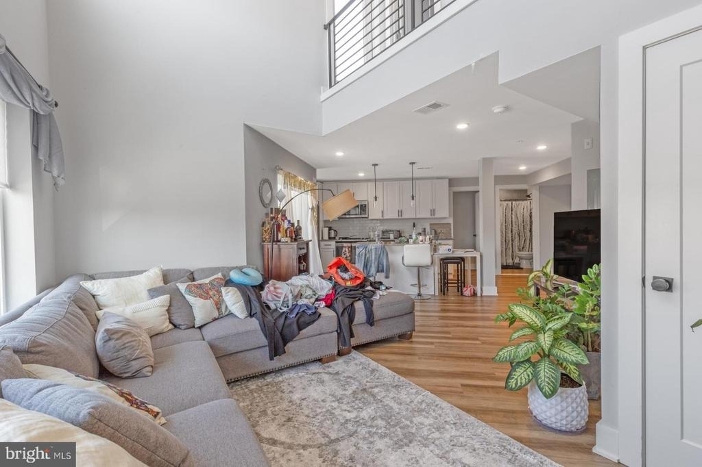 3965 Lancaster Avenue - Photo 9