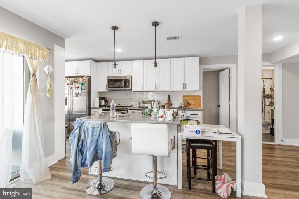 3965 Lancaster Avenue - Photo 3