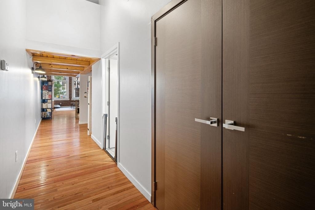 1027 Arch Street - Photo 16