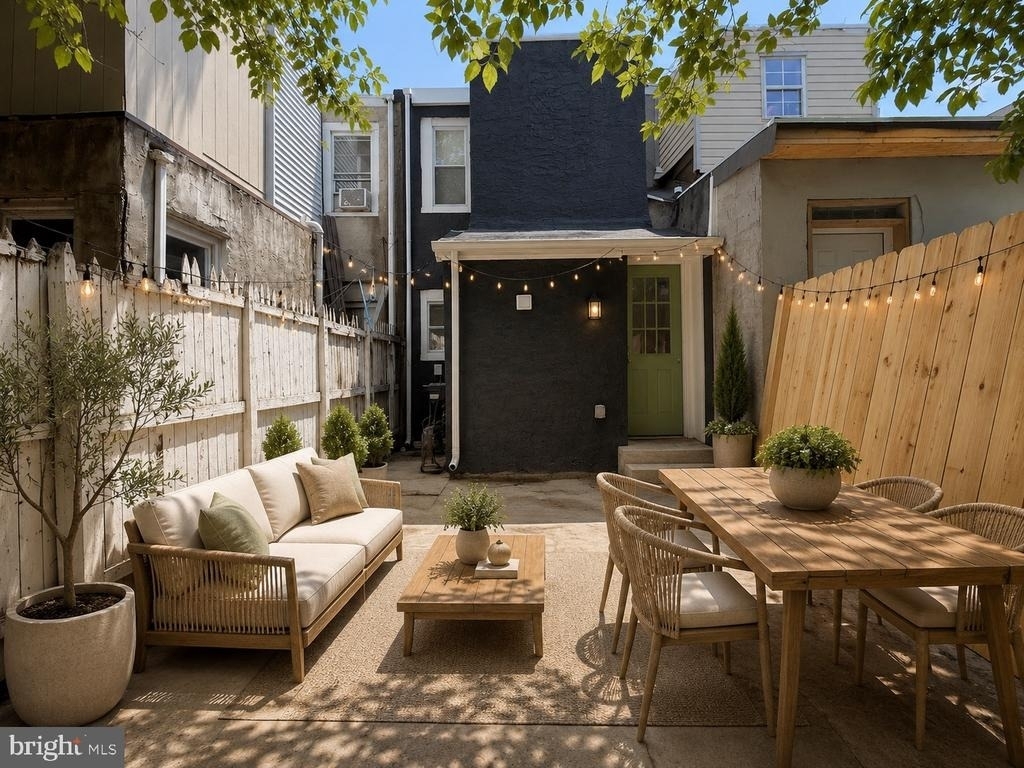 2762 Martha Street - Photo 8