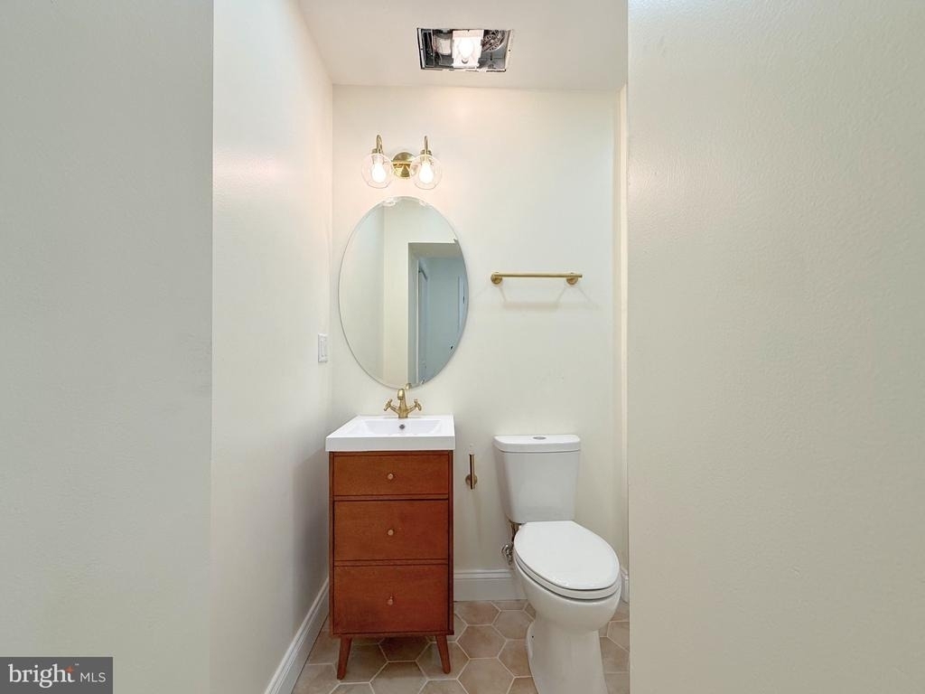 2762 Martha Street - Photo 14