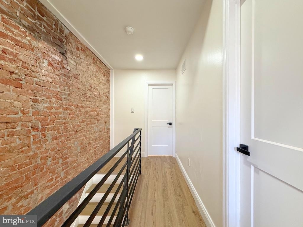 2762 Martha Street - Photo 10
