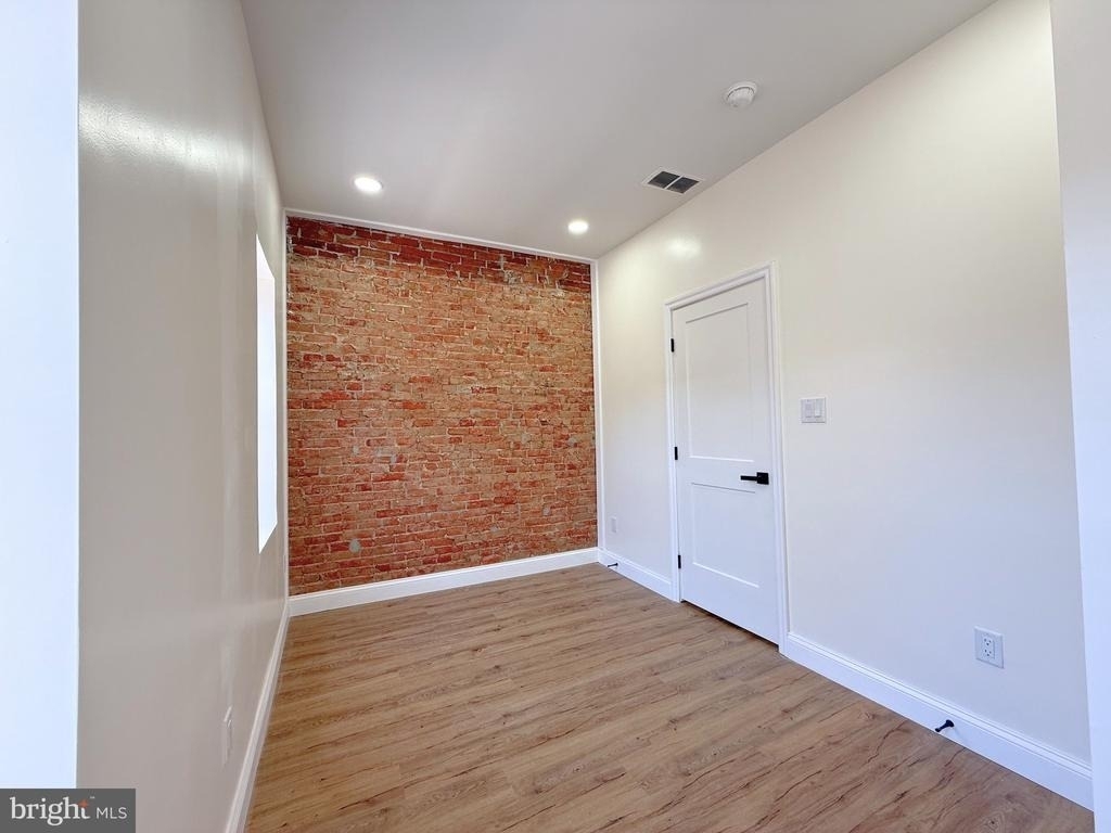 2762 Martha Street - Photo 28