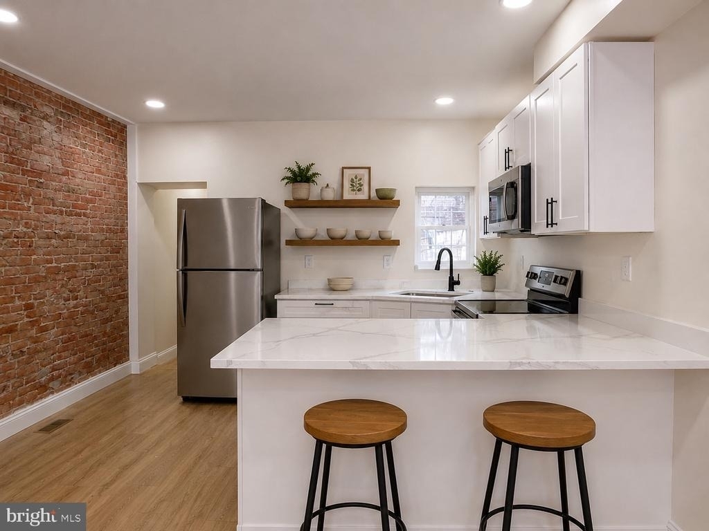 2762 Martha Street - Photo 3