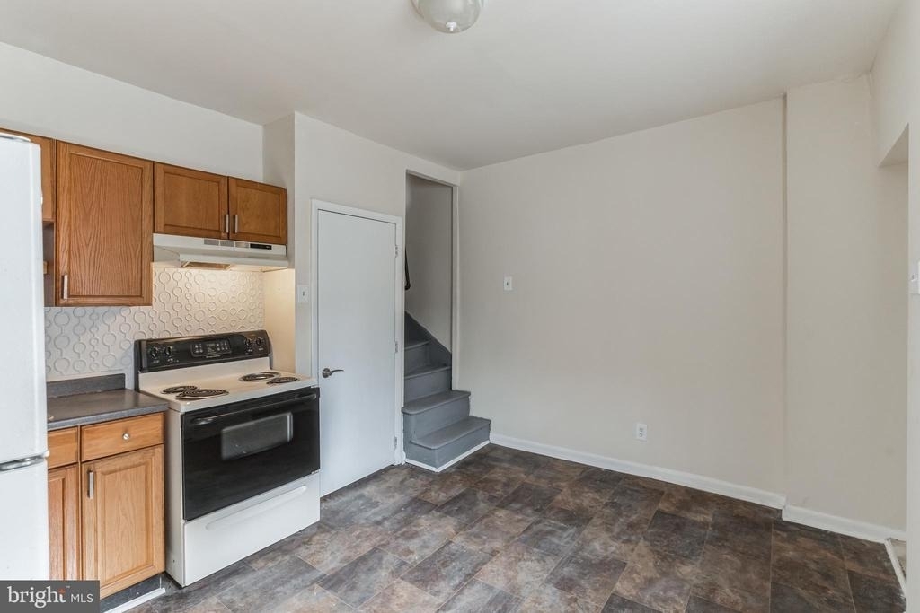 1305 N Lawrence Street - Photo 10