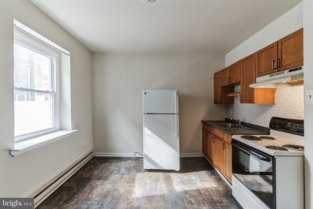 1305 N Lawrence Street - Photo 11