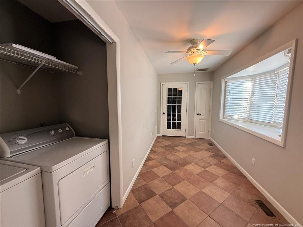 848 Castleberry Court - Photo 2