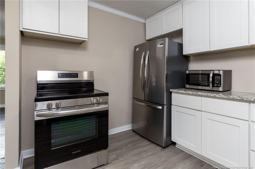 311 Stuart Avenue - Photo 9
