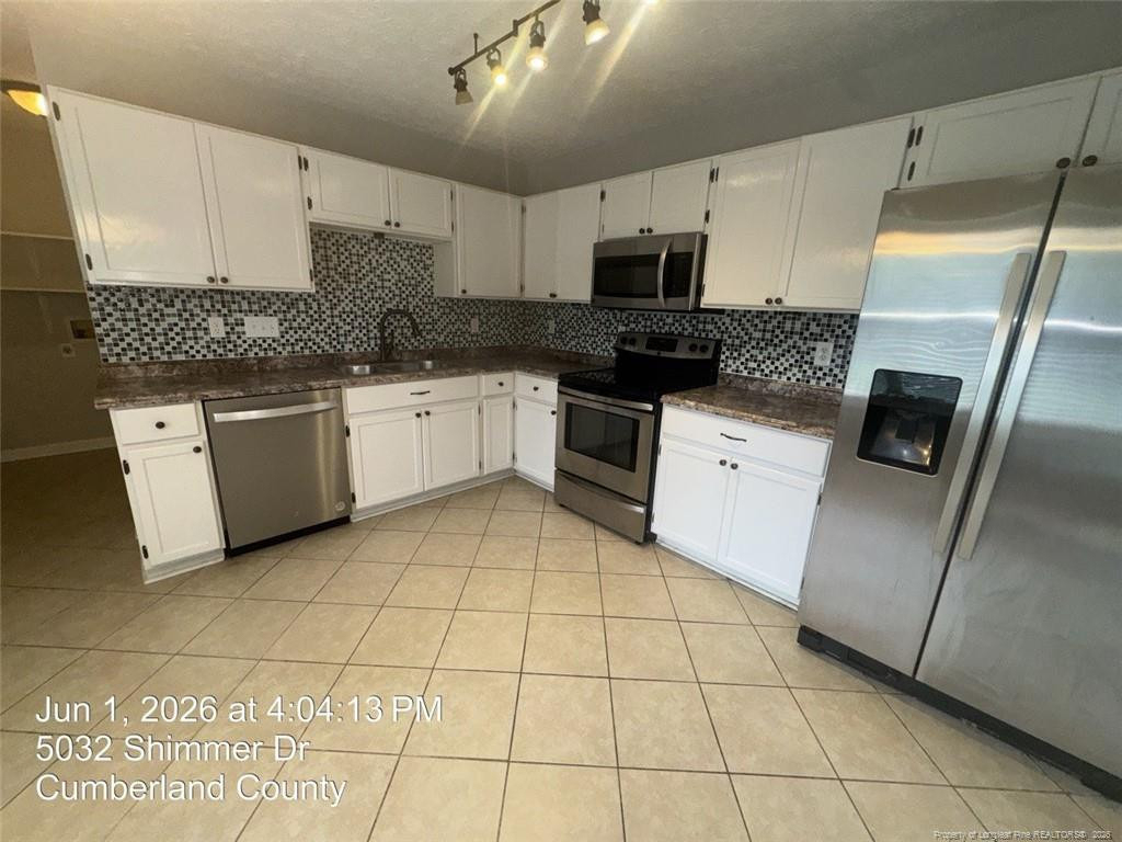 5032 Shimmer Drive - Photo 6