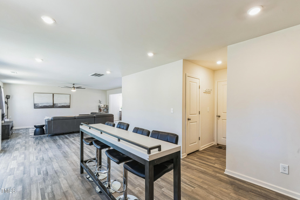 1253 Manor Drive - Photo 11