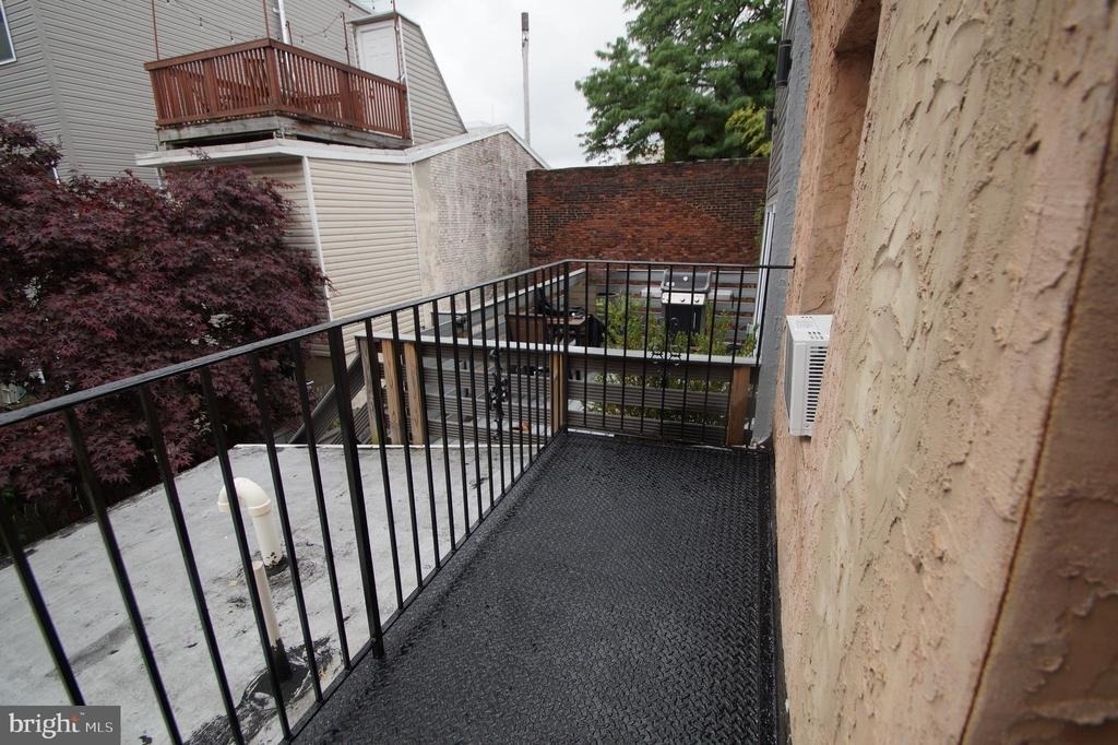 709 S 20th Street - Photo 10