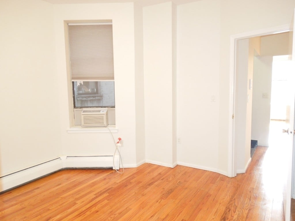  235 East 13th Street, Unit 6a - Photo 2