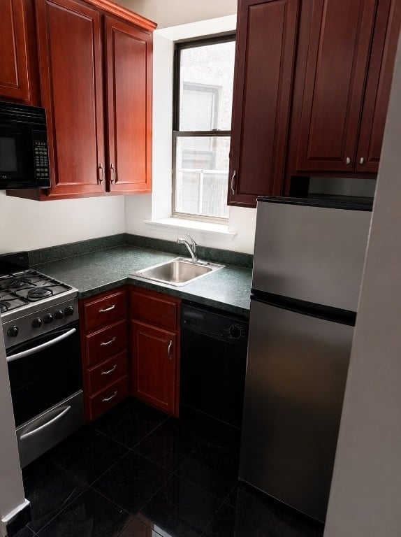  235 East 13th Street, Unit 6a - Photo 4