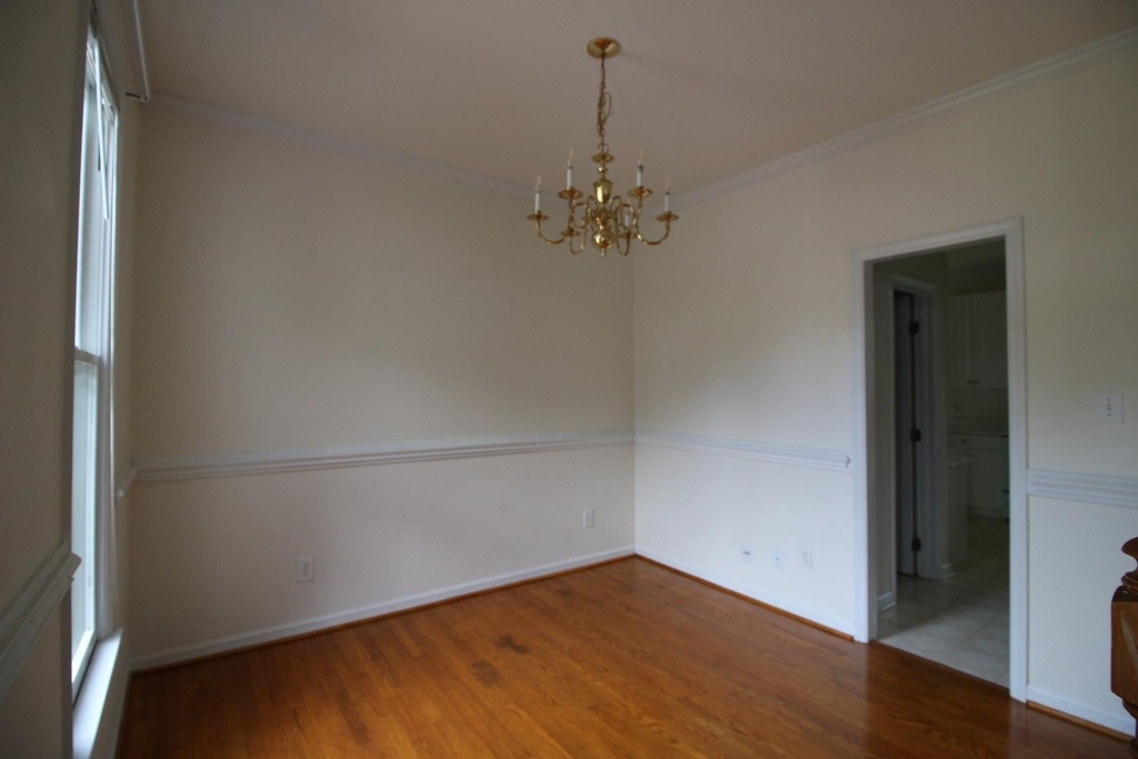 1437 Opal Court - Photo 2