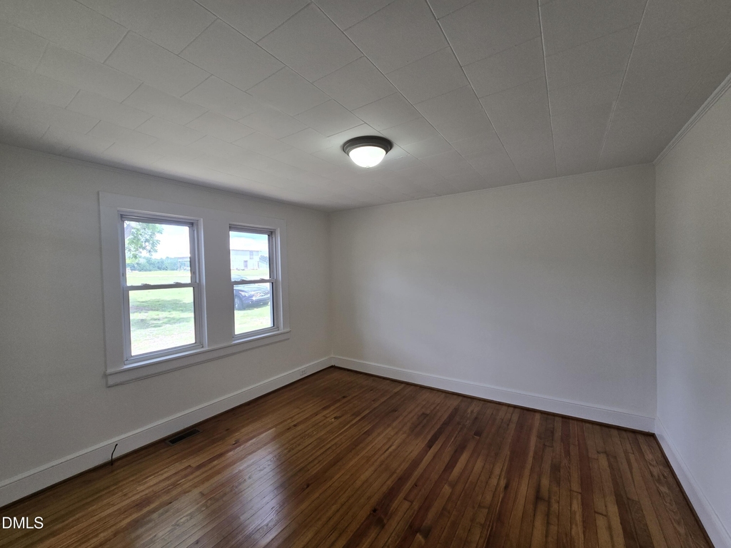 10101 Debnam Road - Photo 14