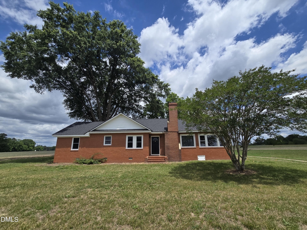 10101 Debnam Road - Photo 0